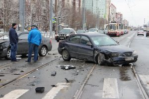 Common Injuries and Causes of Road Debris Accidents in New Jersey 